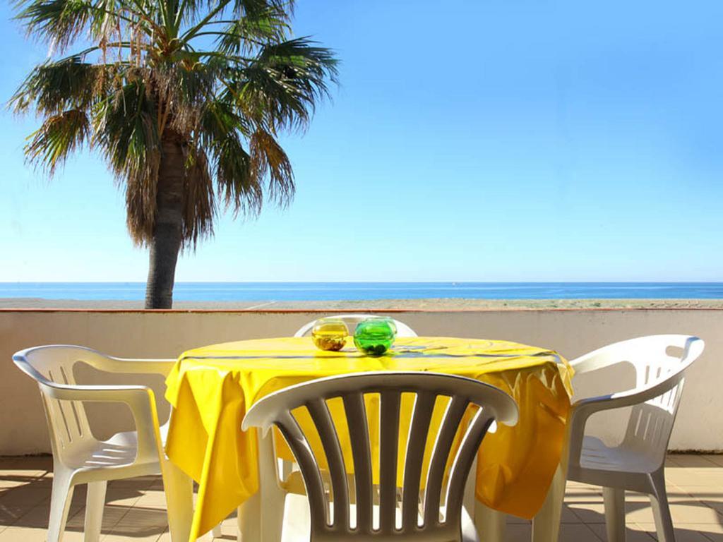 Villaggio La Bussola Paola Εξωτερικό φωτογραφία