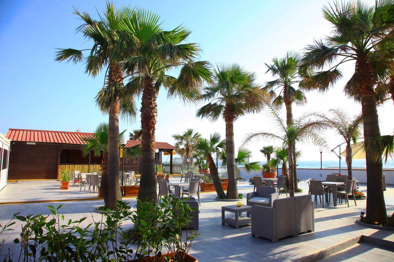 Villaggio La Bussola Paola Εξωτερικό φωτογραφία